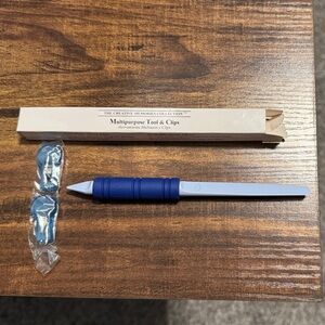 Creative Memories Blue and White Craft Tool